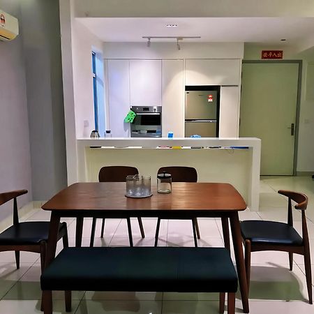 Jazz Service Suites Penang George Town Esterno foto