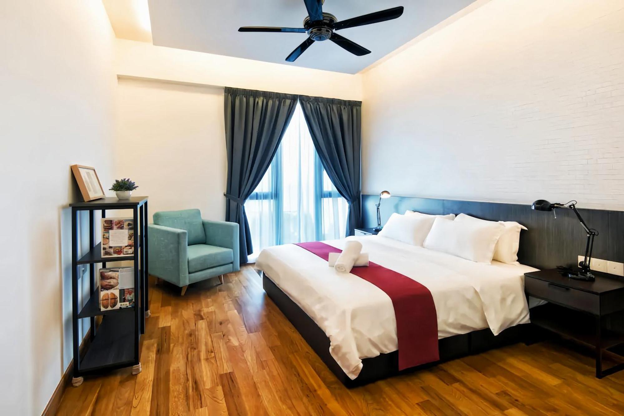 Jazz Service Suites Penang George Town Esterno foto